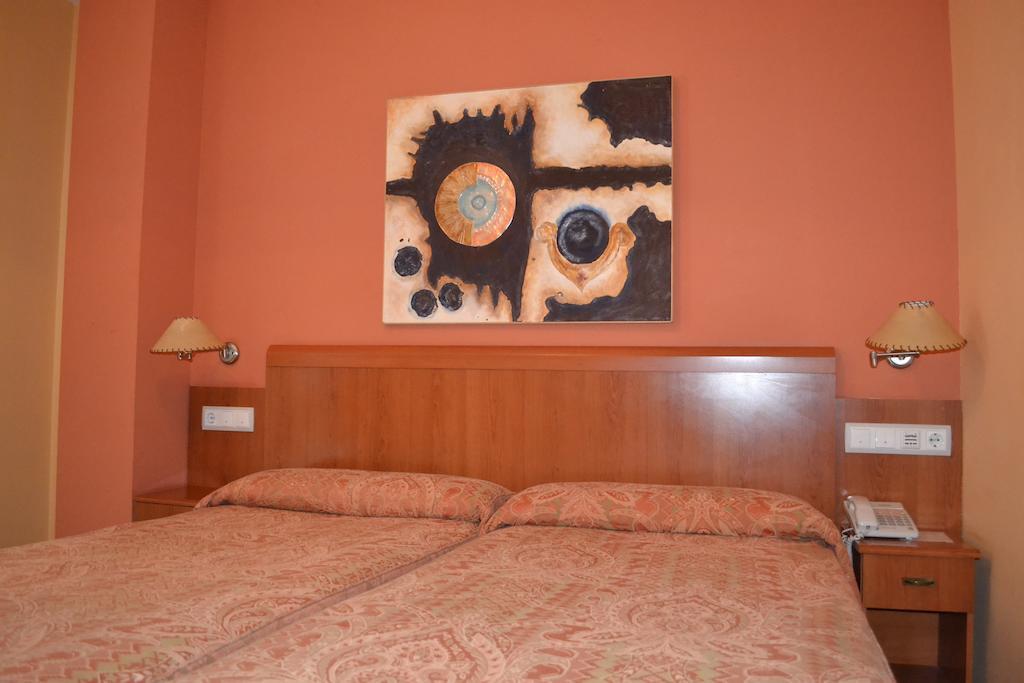 Hostal Quevedo León Rum bild